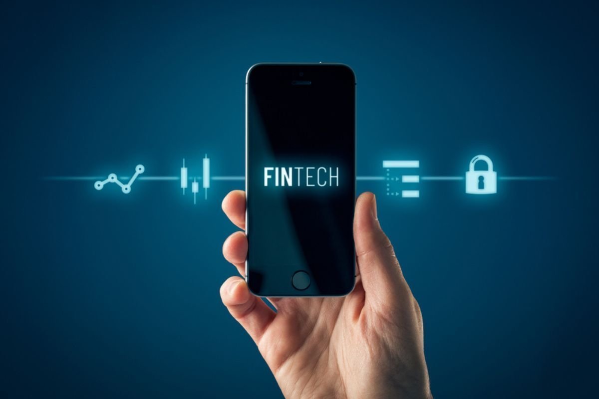 India’s FinTech Industry 2025 : Key Drivers Shaping a Digital Economy