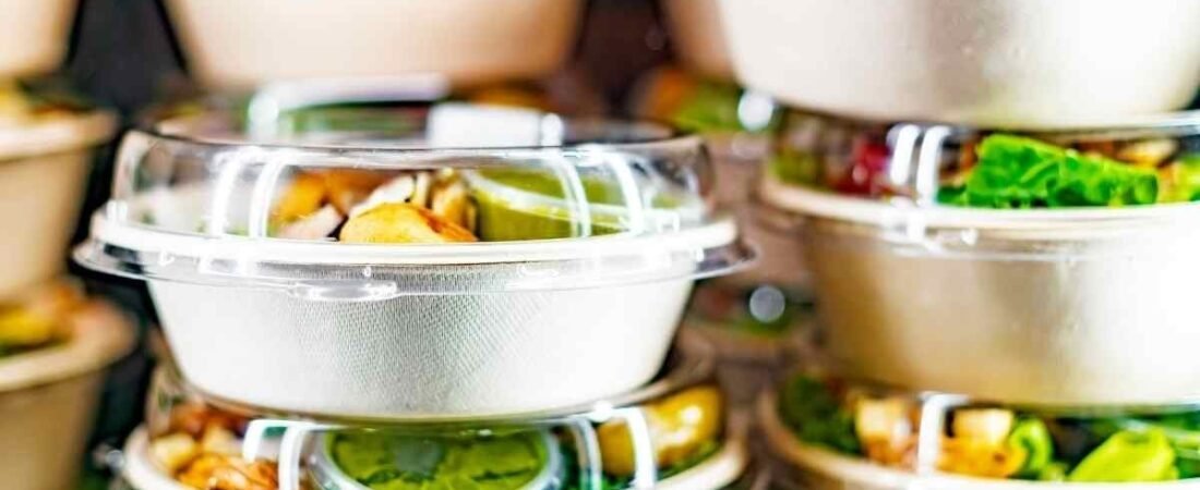 From Busy Streets to Your Kitchen: The Rapid Rise of Ready-to-Eat Foods in India!