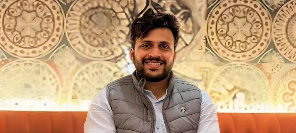 How Jani Pasha Built a 40 Million User Empire, Changing India’s Small Towns Forever!